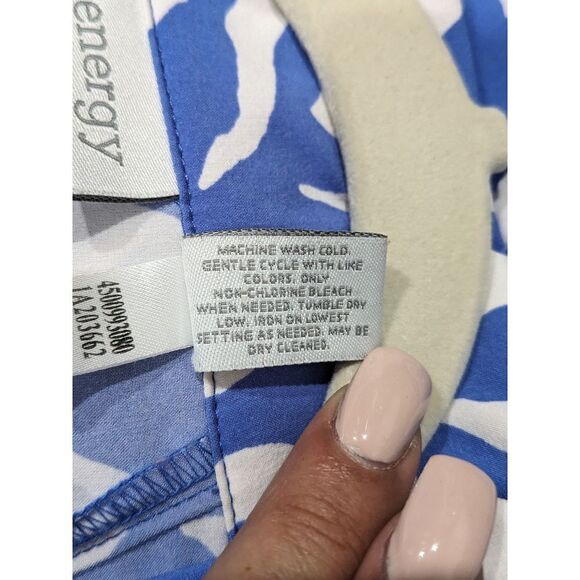 Chico's Zenergy Blue & White Bold Cheetah Print Windbreaker Jacket, 2 (L/12) - Picture 11 of 12